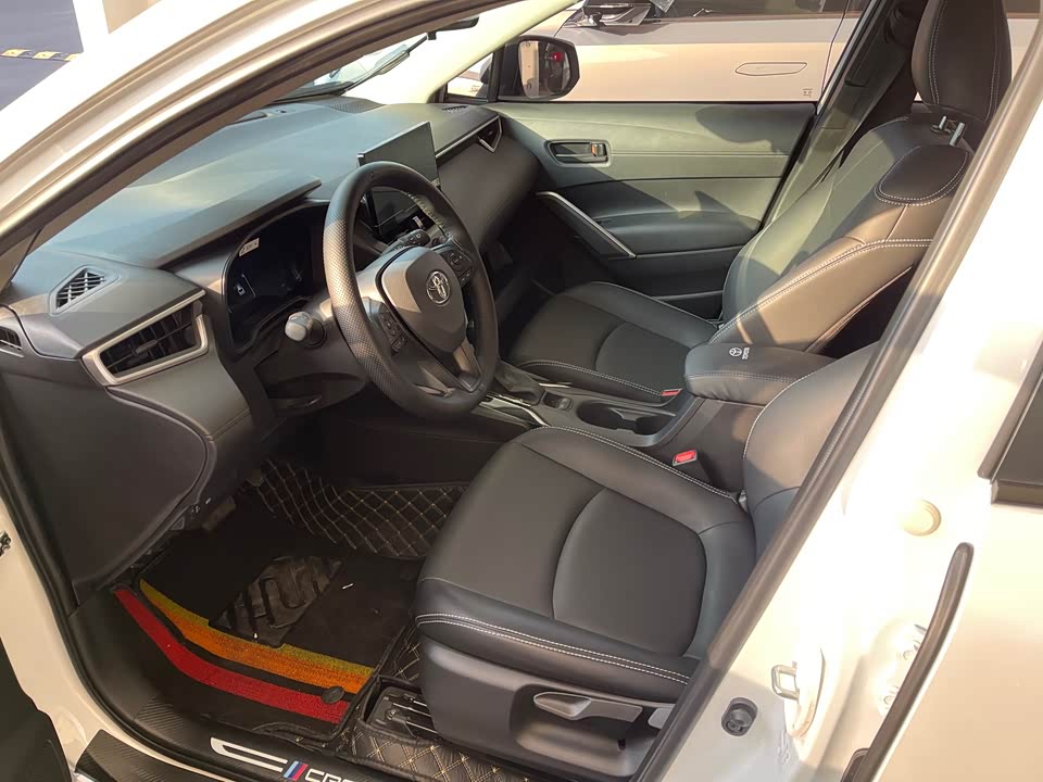 Toyota Corolla Sharp amplifier