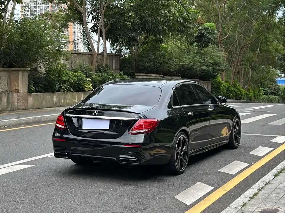 Mercedes-Benz E-class Mercedes-Benz E-class