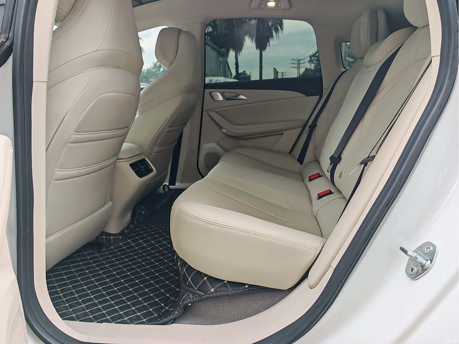 DongFeng S7, 2025 все фото