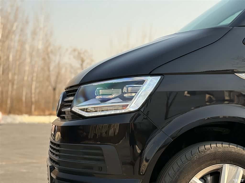 Volkswagen 7, 2019 13