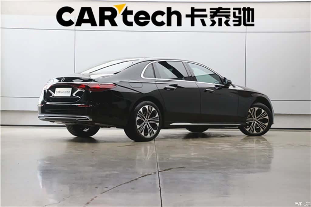 Mercedes-Benz E-Class, 2026 4