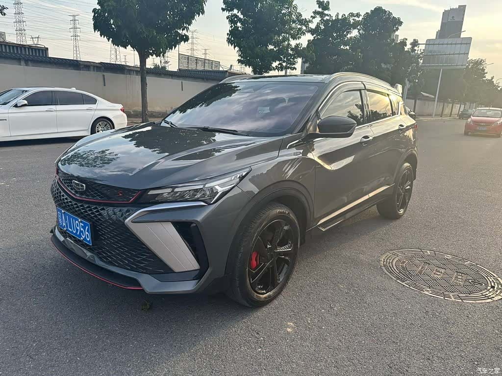 Geely Coolray, 2023 1