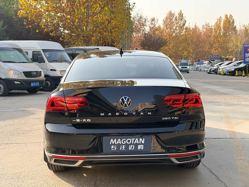 Volkswagen Magotan