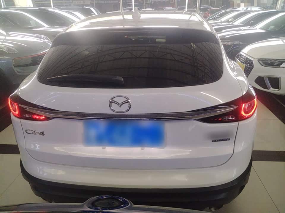 Mazda CX-4