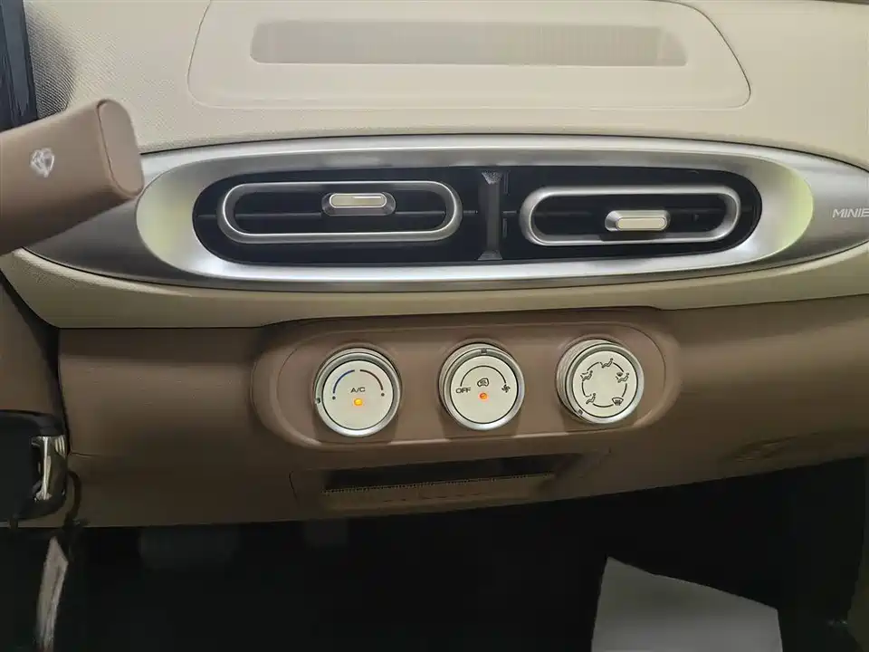 Wuling Hongguang MINIEV