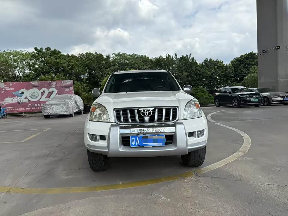 Toyota Prado