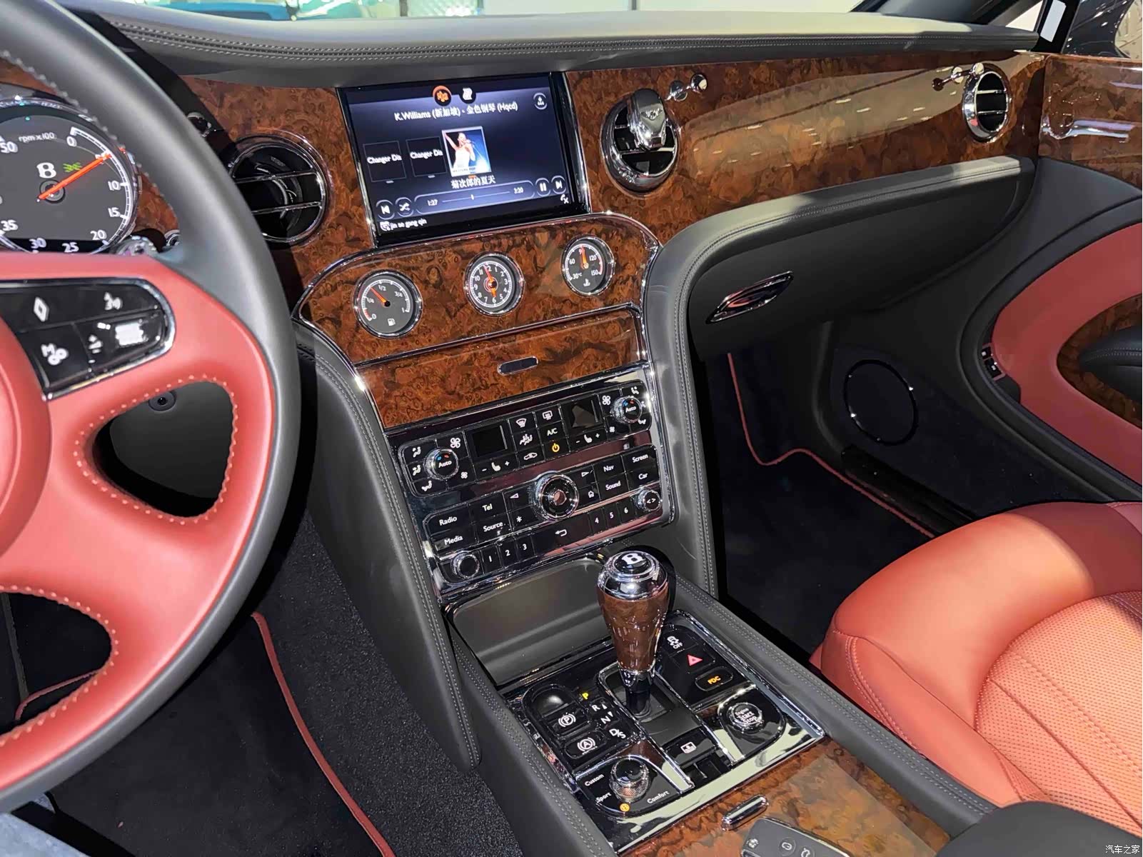 Bentley Mulsanne, 2020 12