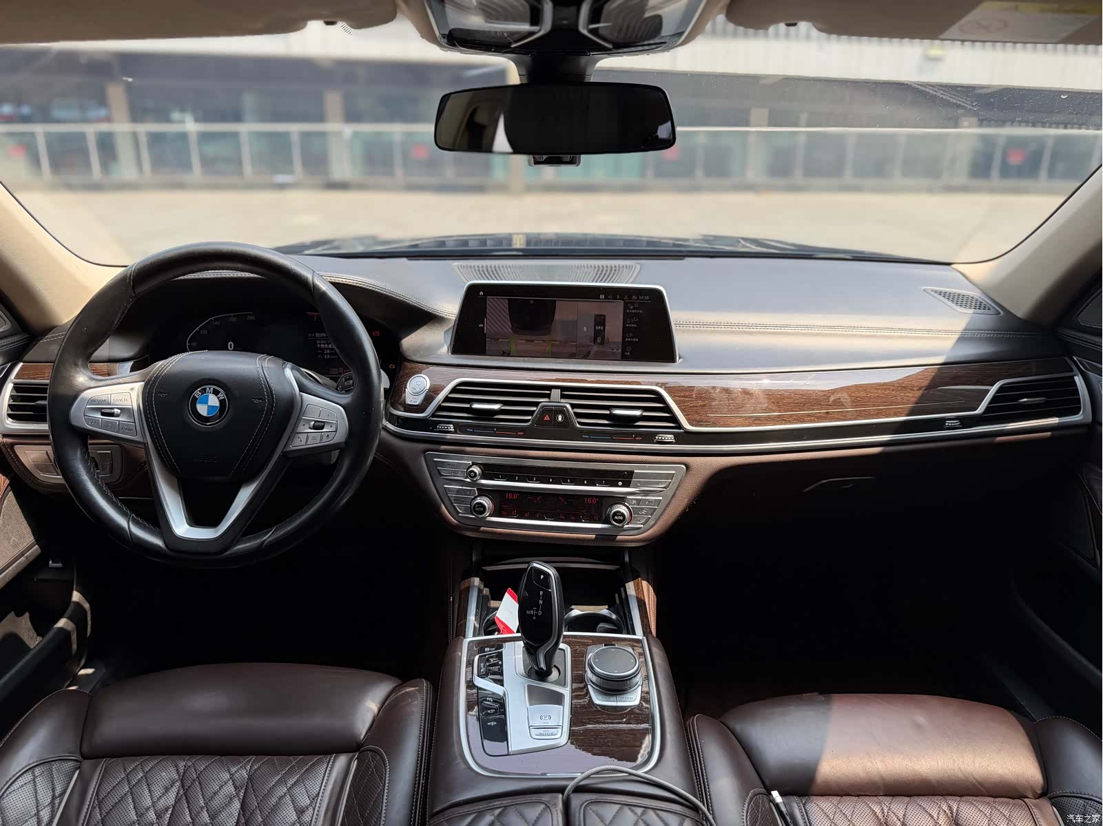 BMW 7 Series, 2021 13