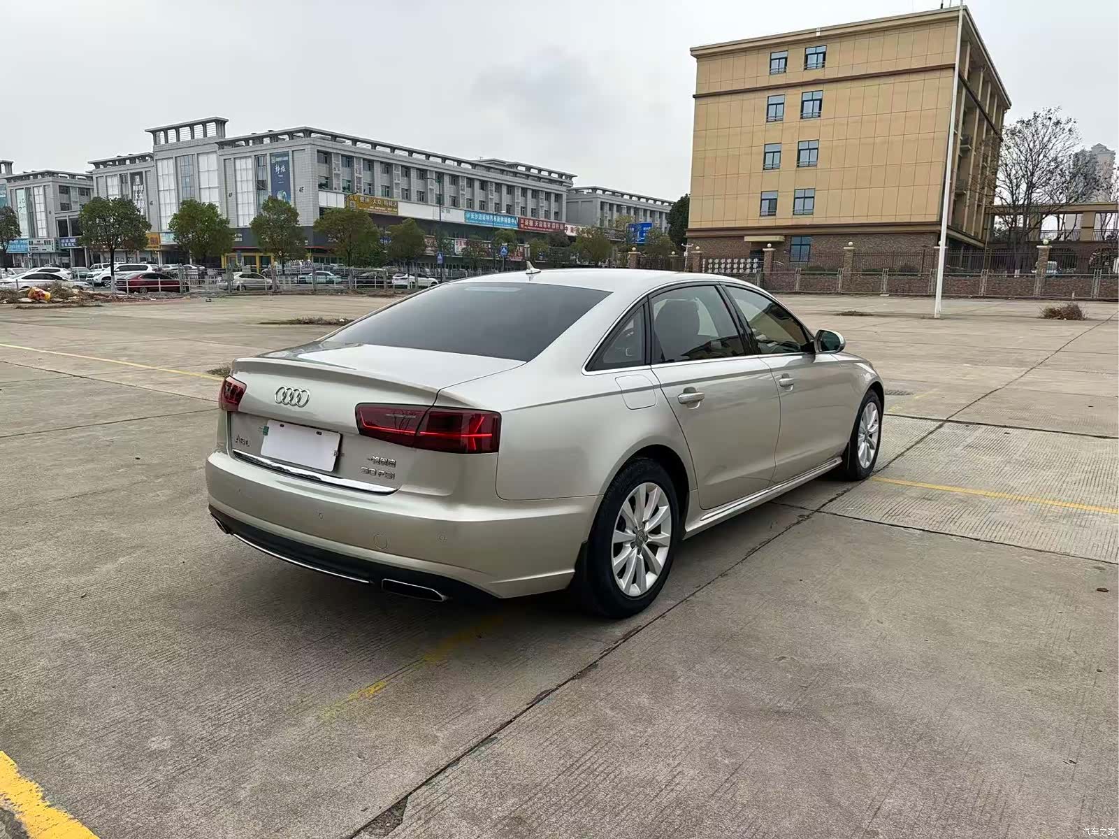 Audi A6L, 2016 все фото