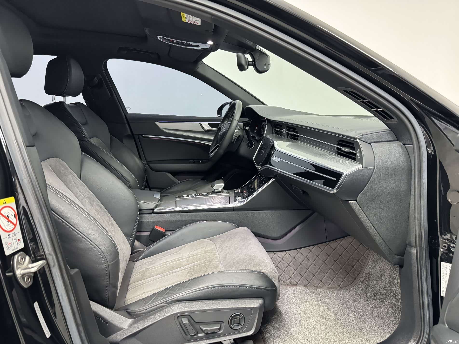 Audi A6L, 2020 14