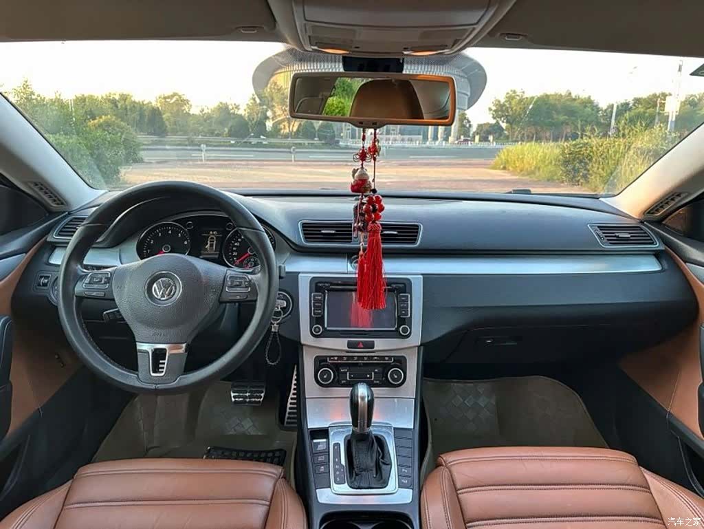 Volkswagen CC, 2013 9