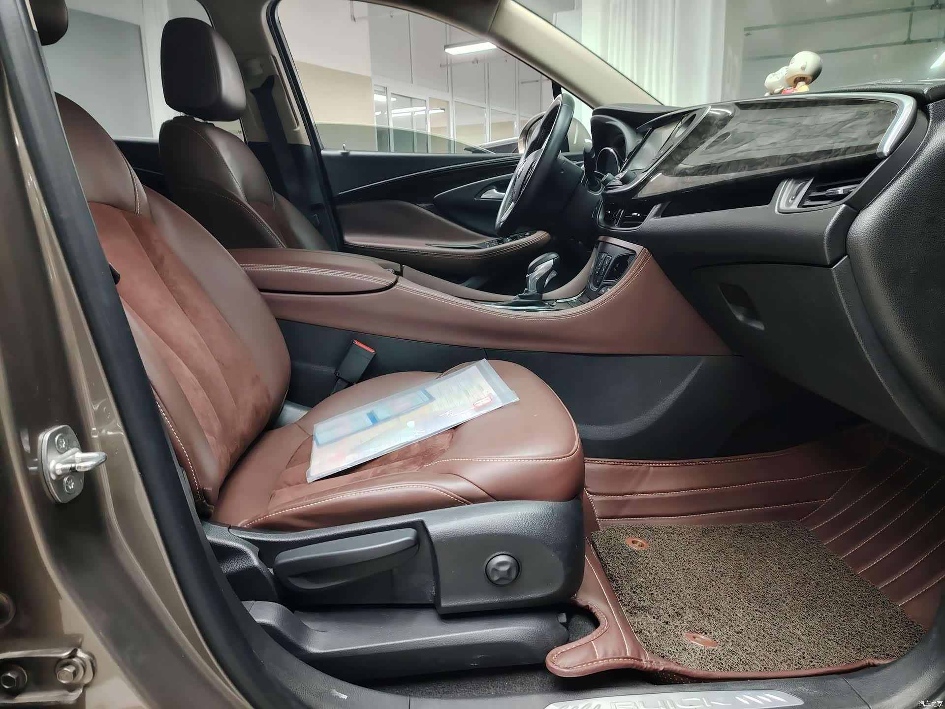 Buick Envision Plus, 2015 3