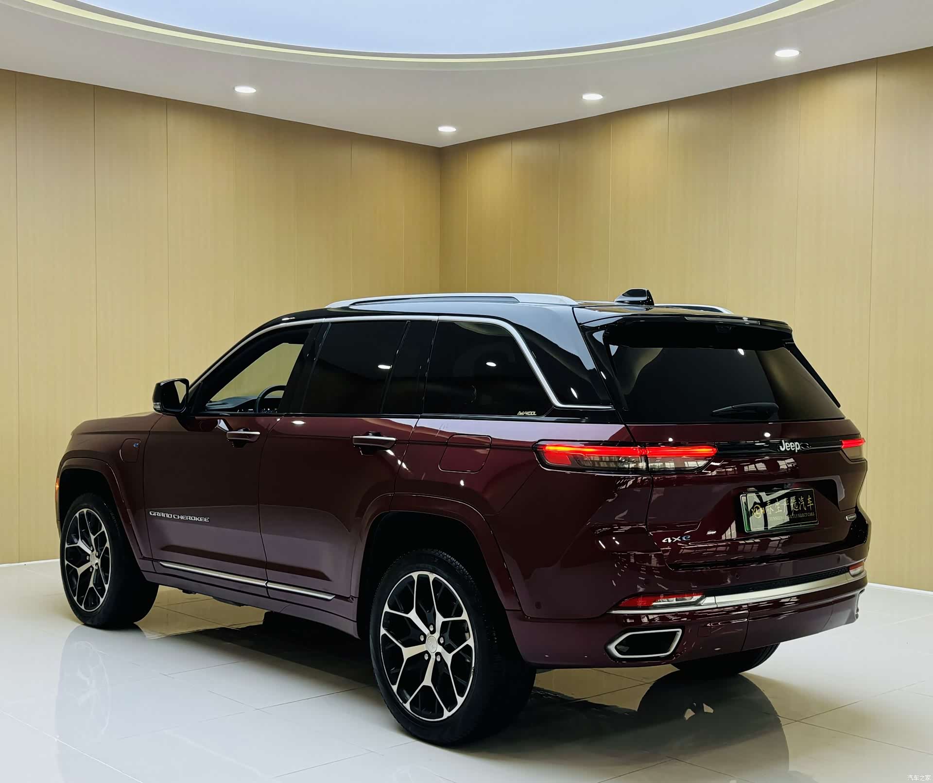 Jeep Grand Cherokee, 2023 18