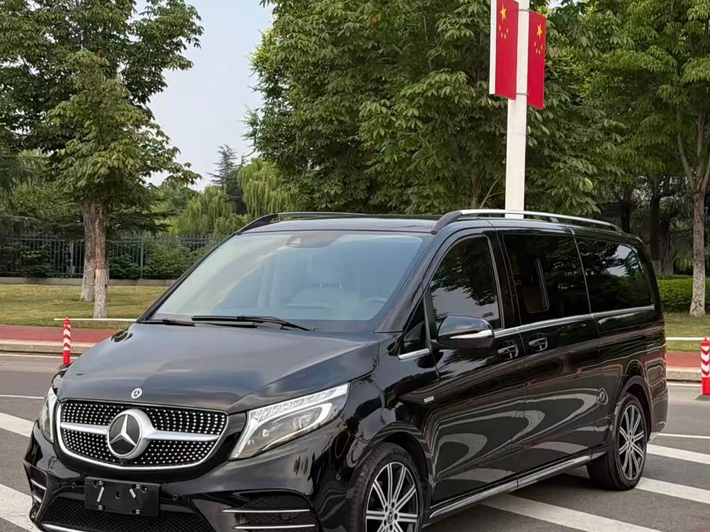 Mercedes-Benz V-Class V 2022 V 260 L Luxury