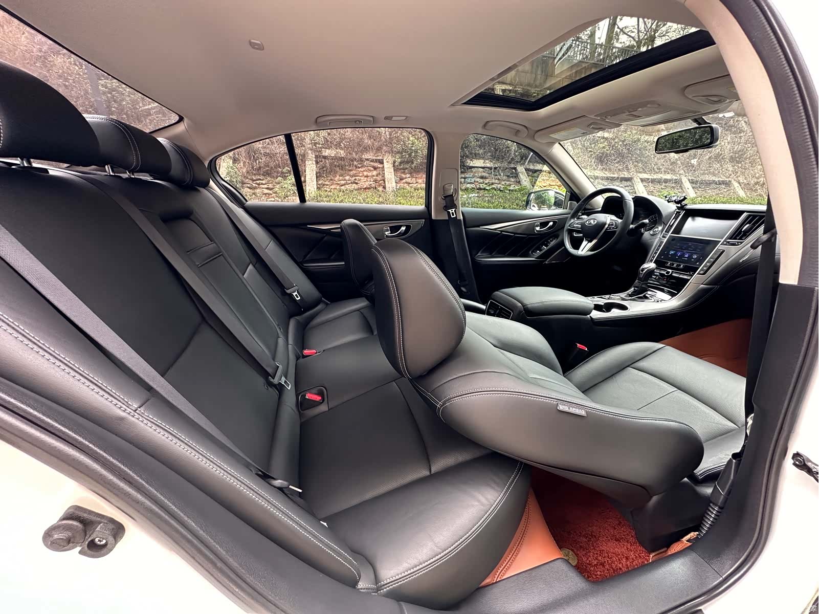 Infiniti Q50L, 2019 12