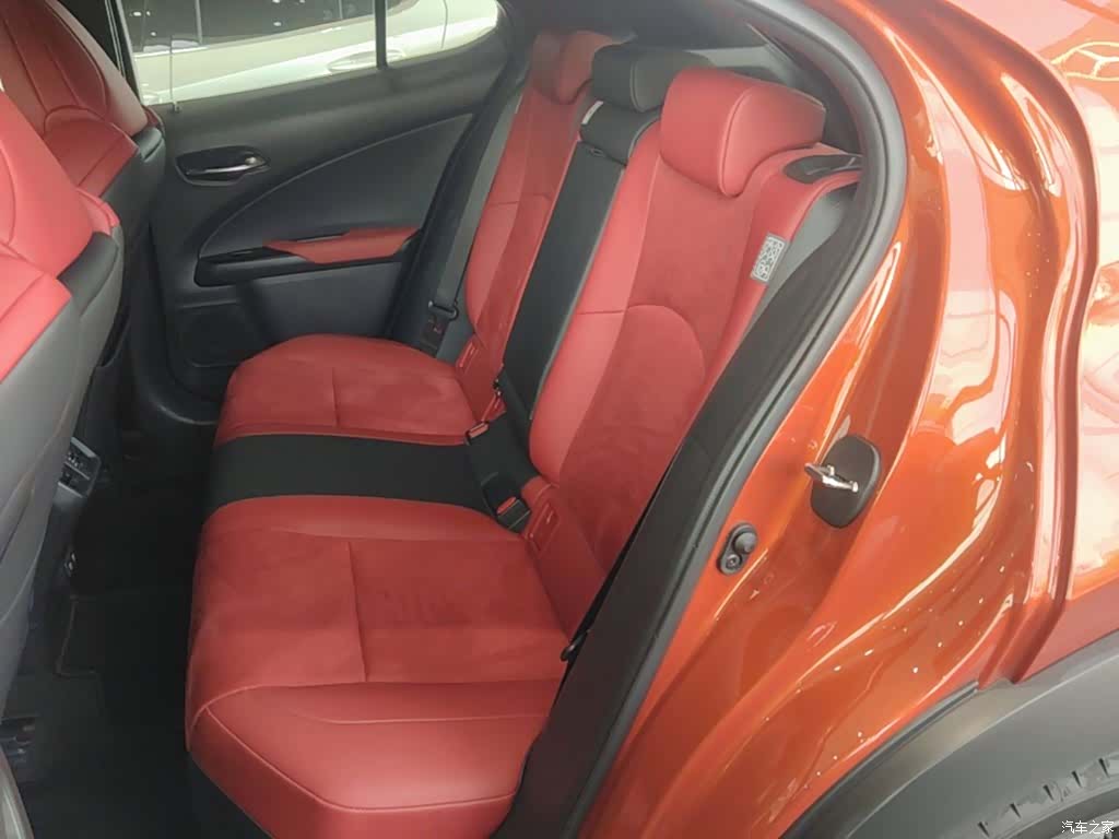 Lexus UX, 2020 17