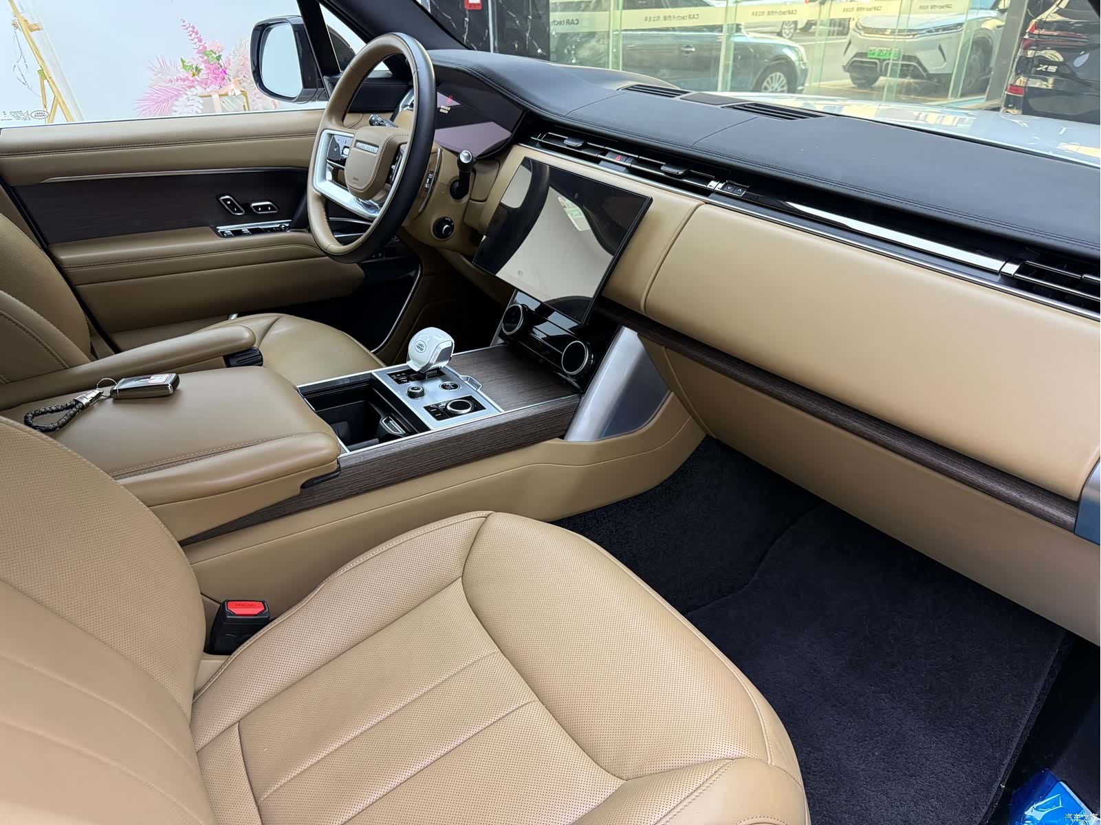 Land Rover Range Rover, 2023 15