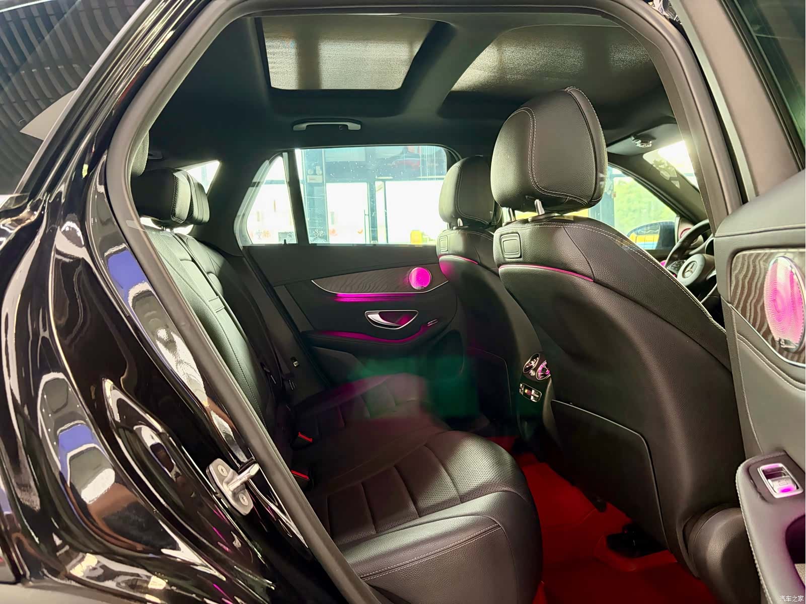 Mercedes-Benz GLC, 2017 8