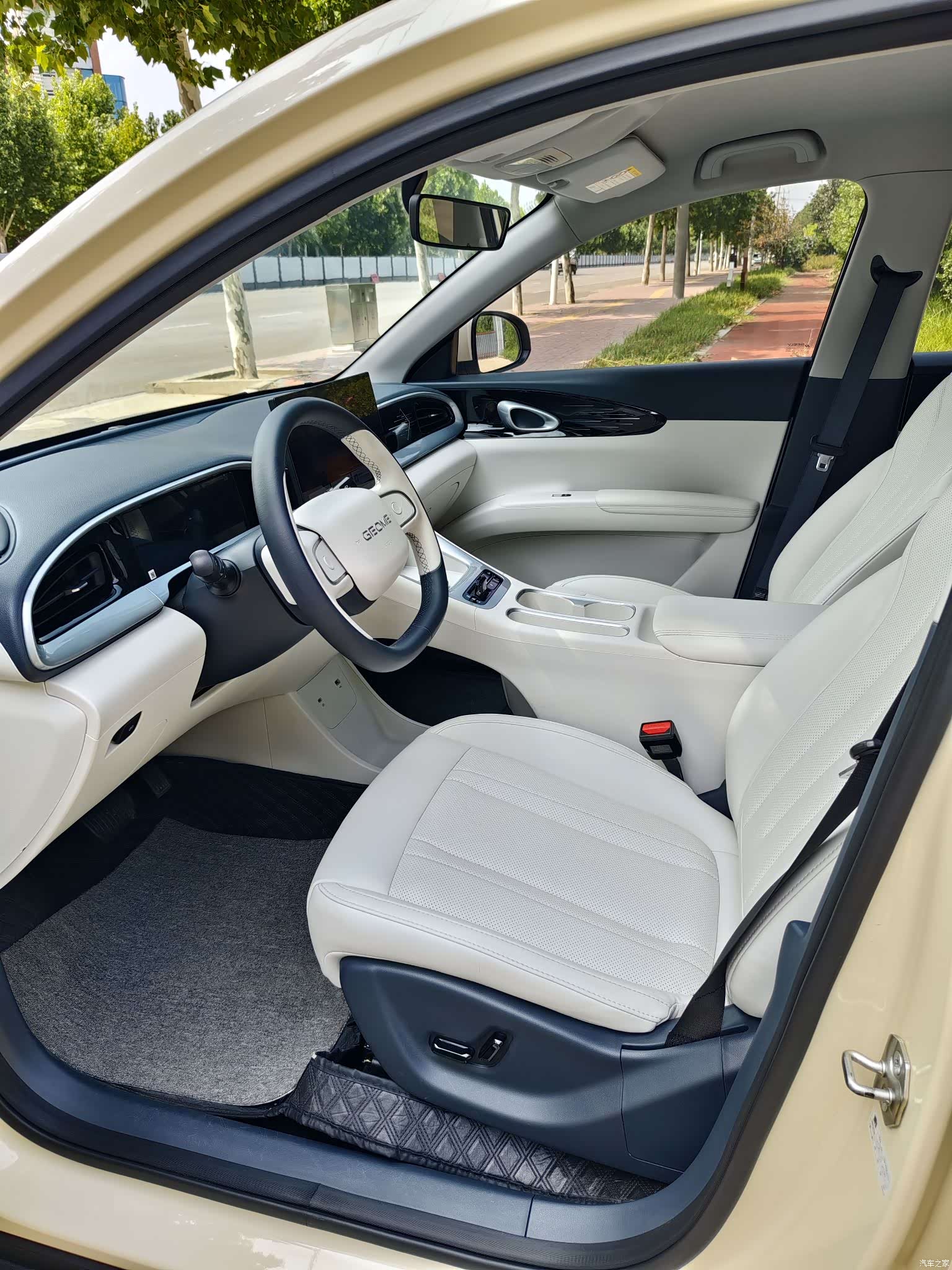 Geely Xingyuan, 2025 7