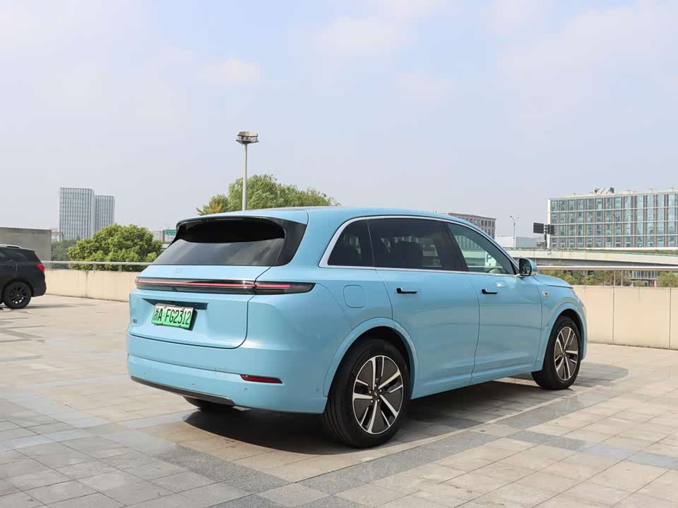 Li Auto Ideal L7
