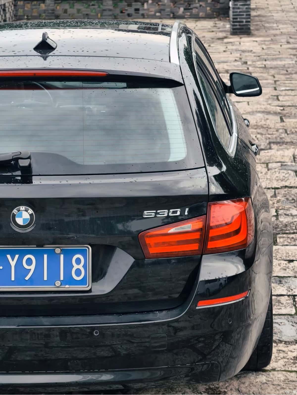 BMW 5 Series, 2012 6