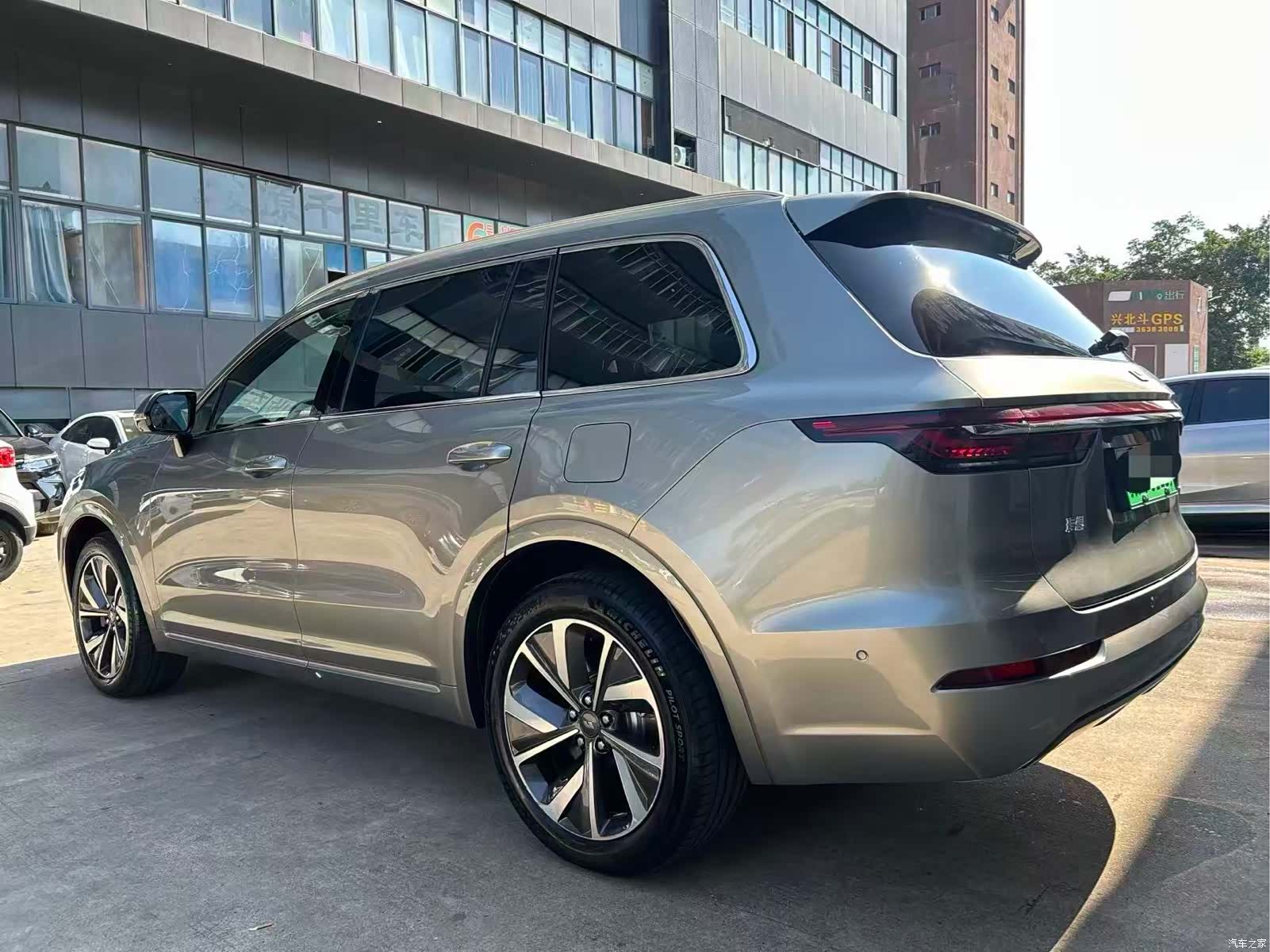 Li Auto ONE, 2022 7