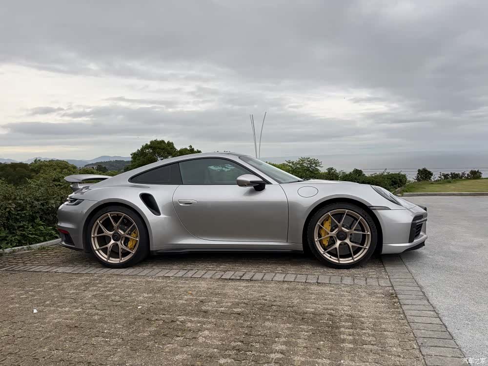 Porsche 911, 2022 12