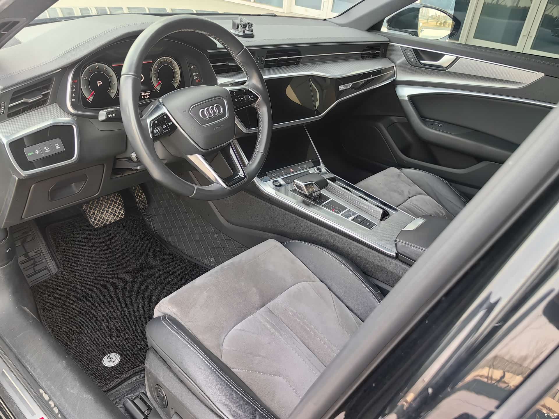 Audi A6L, 2022 8