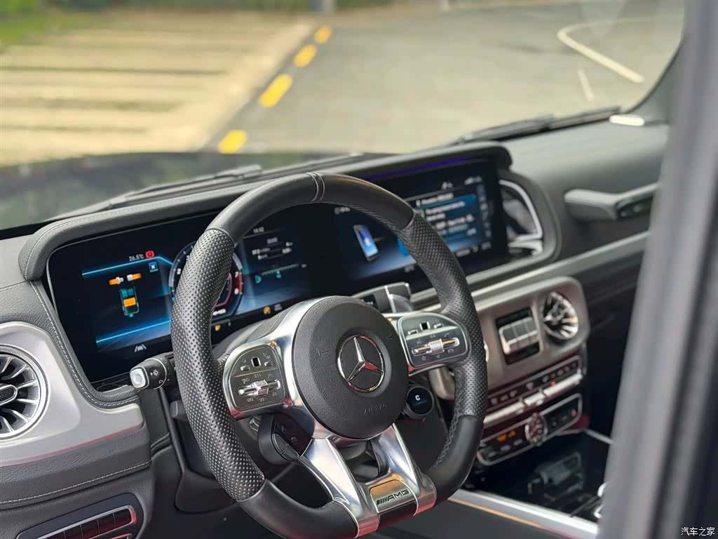 Mercedes-Benz G-Class, 2024 14