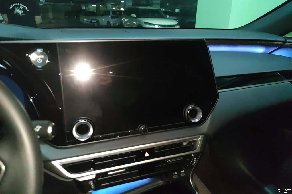 Lexus RX, 2026 13