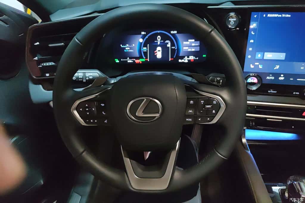 Lexus RX, 2026 15