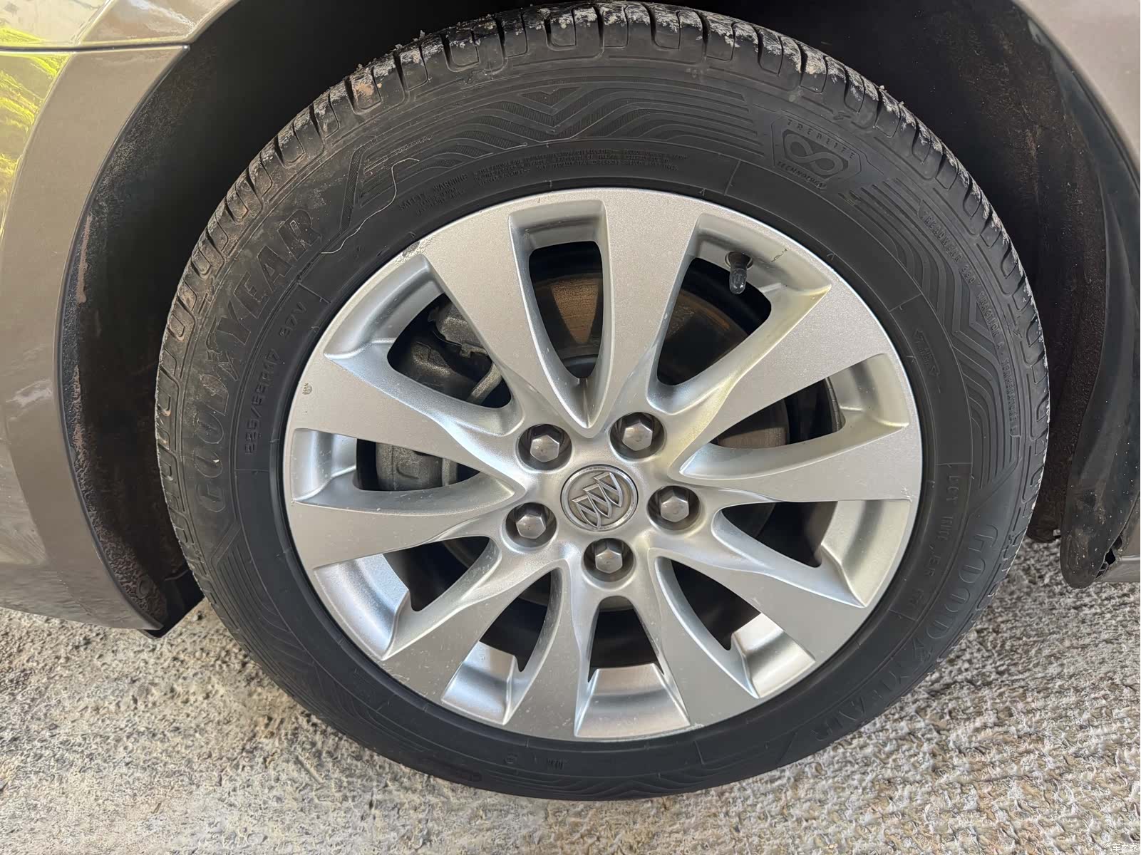 Buick LaCrosse, 2015 15