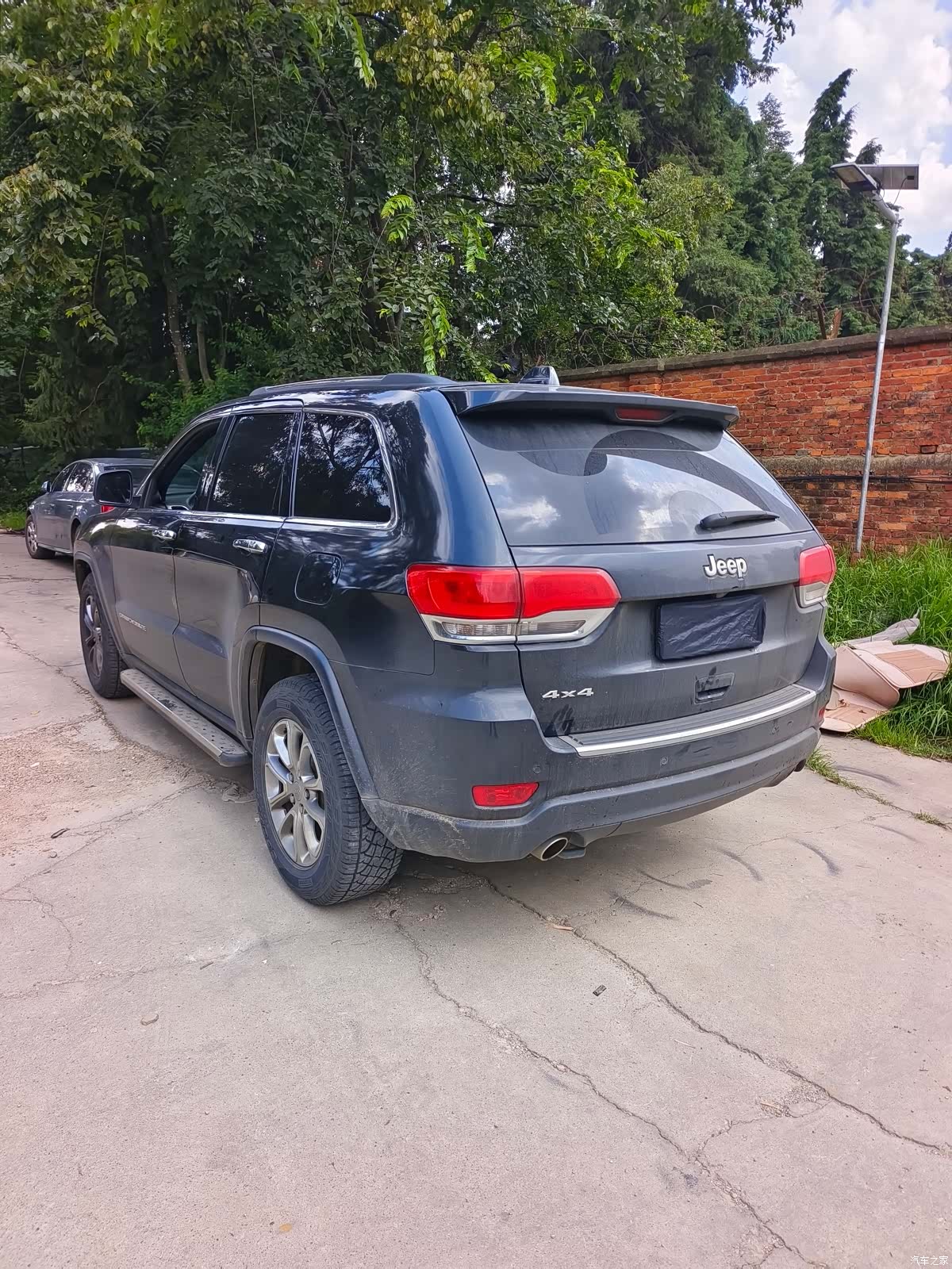 Jeep Grand Cherokee, 2014 9