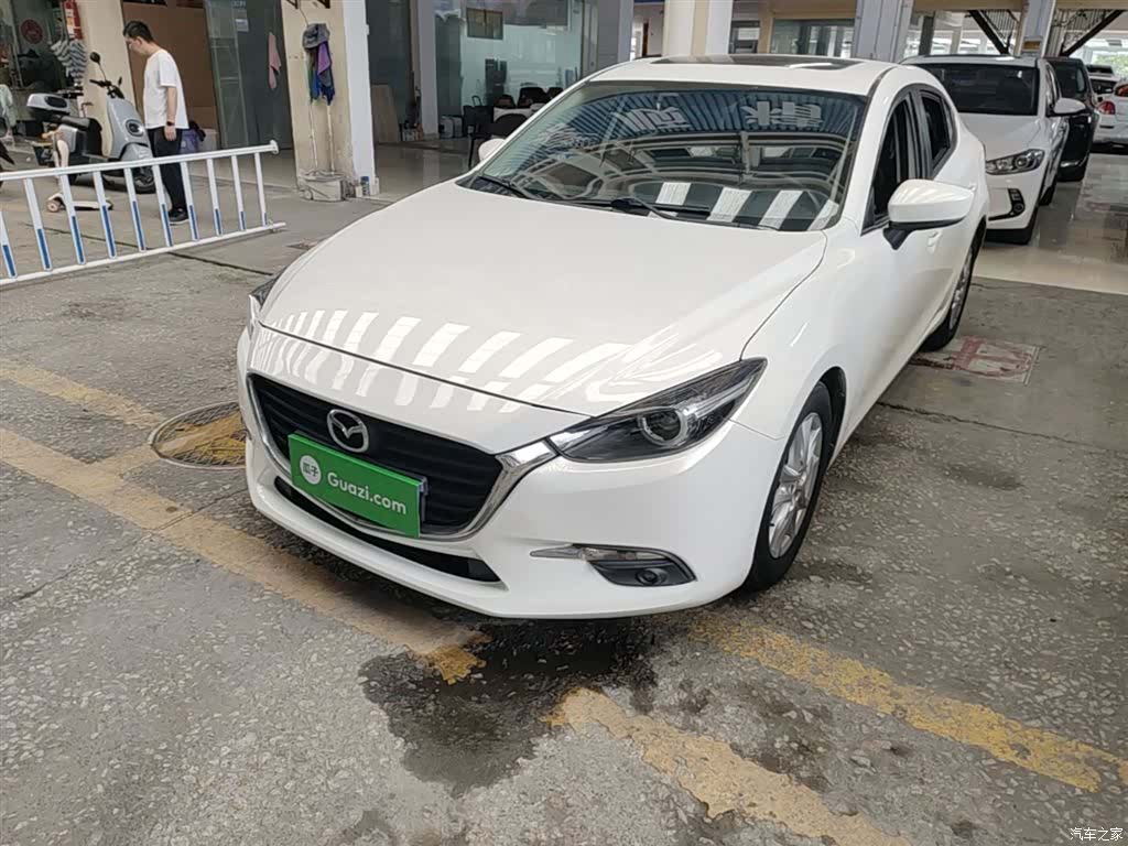 Mazda Mazda3, 2017 2