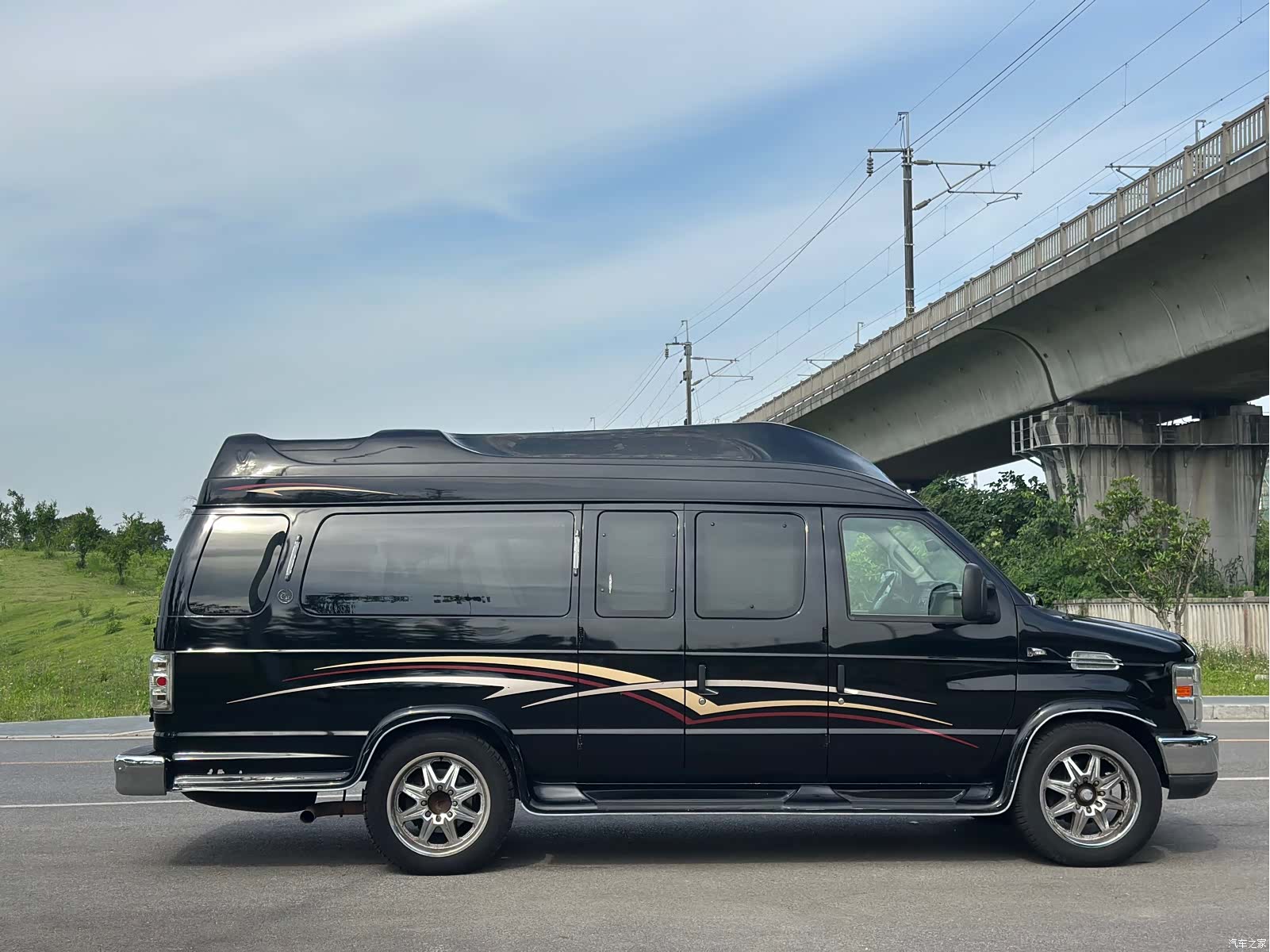 Ford E350, 2010 12