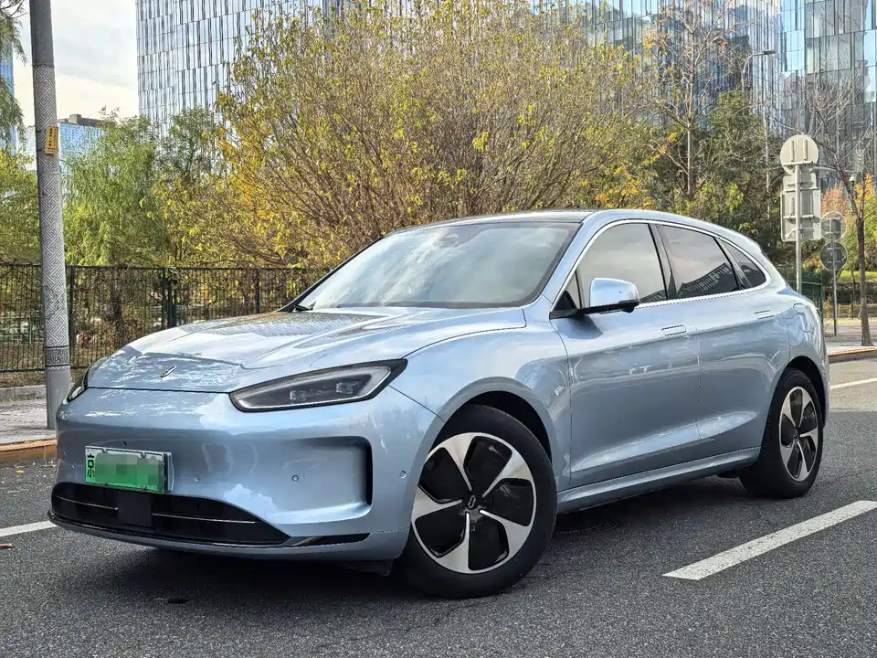 AITO Ask the world M5