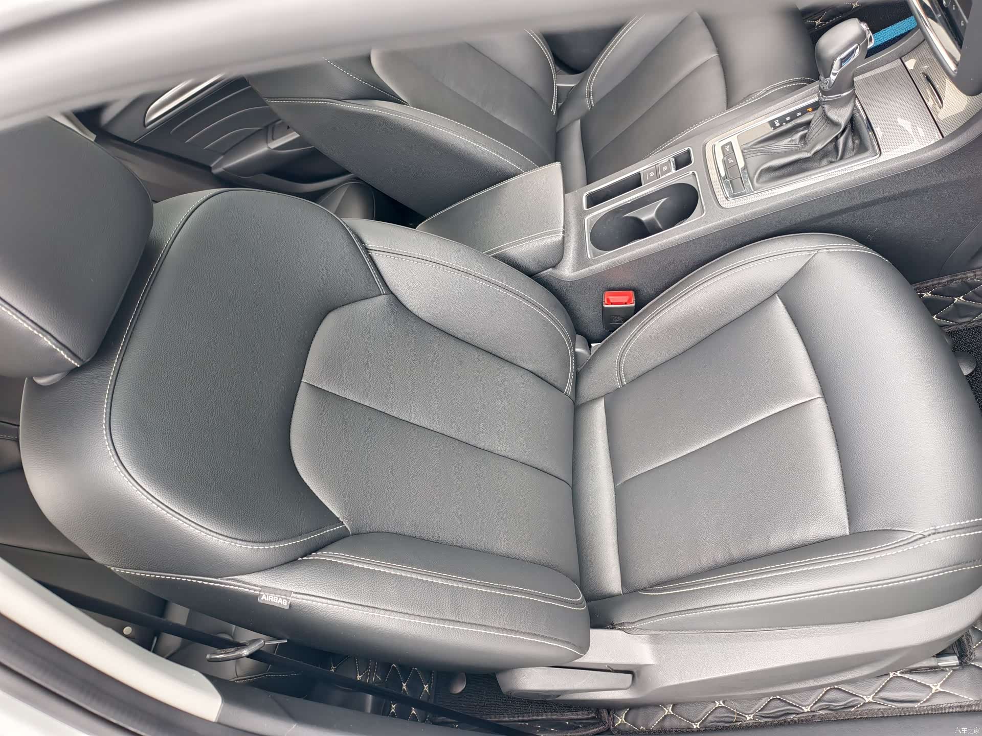 Roewe i6, 2018 23