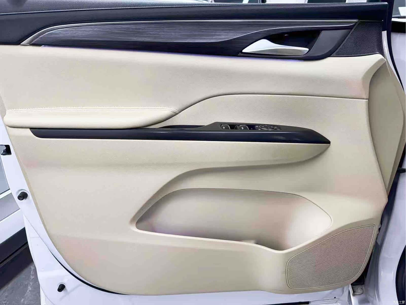 Buick GL8, 2022 16