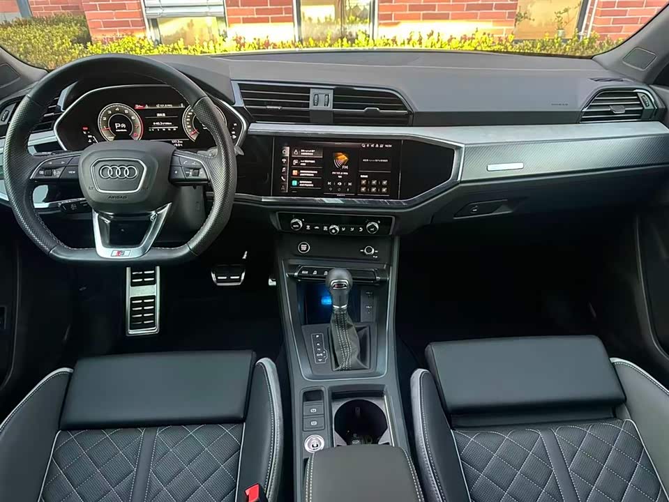 Audi Q5L Sportback
