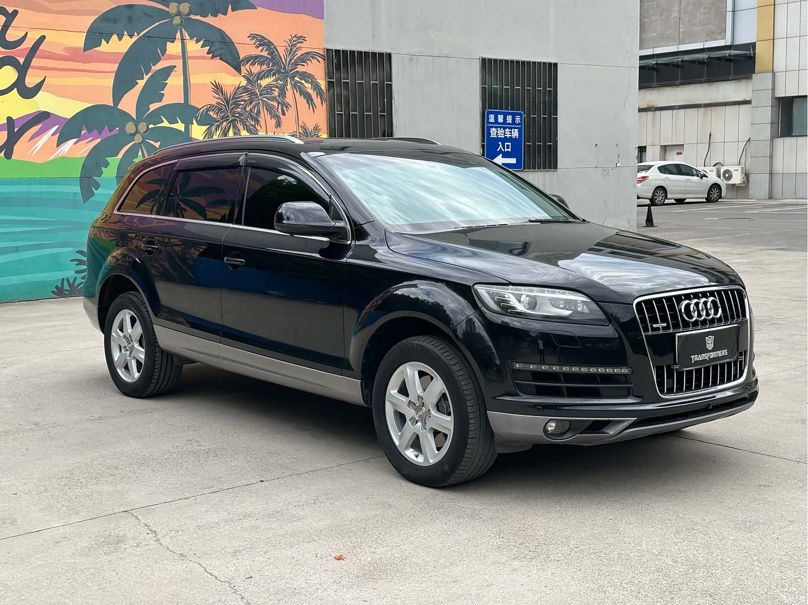 Audi Q7, 2014 3