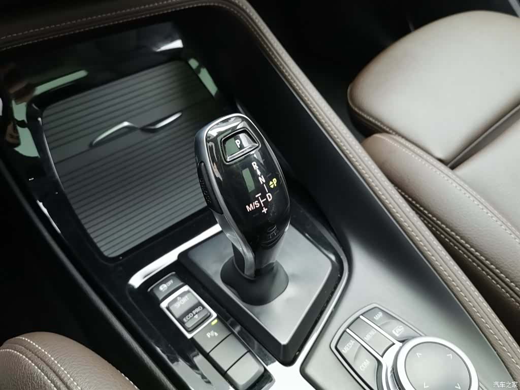 BMW X1, 2021 13