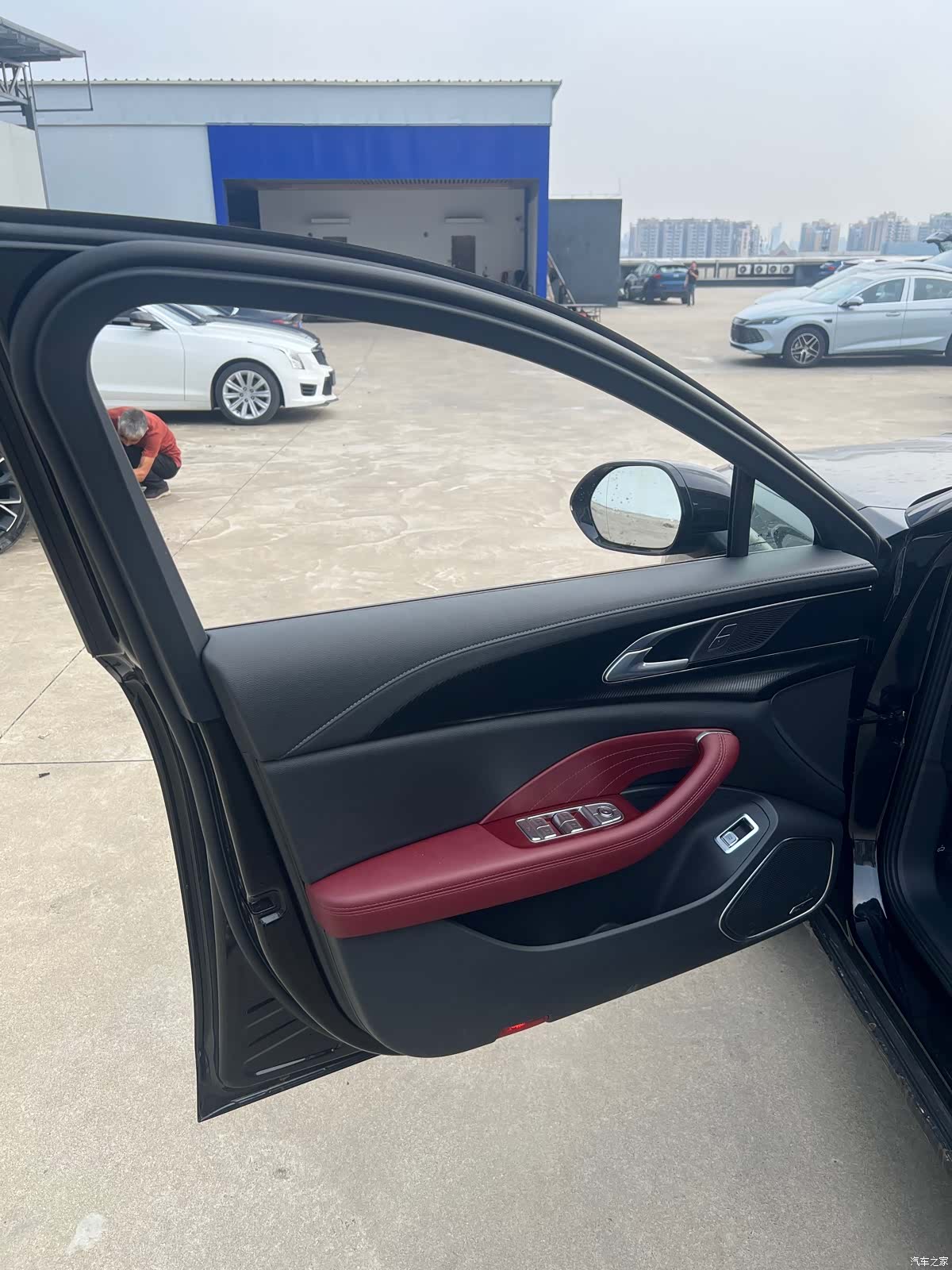 Hongqi H5, 2025 все фото