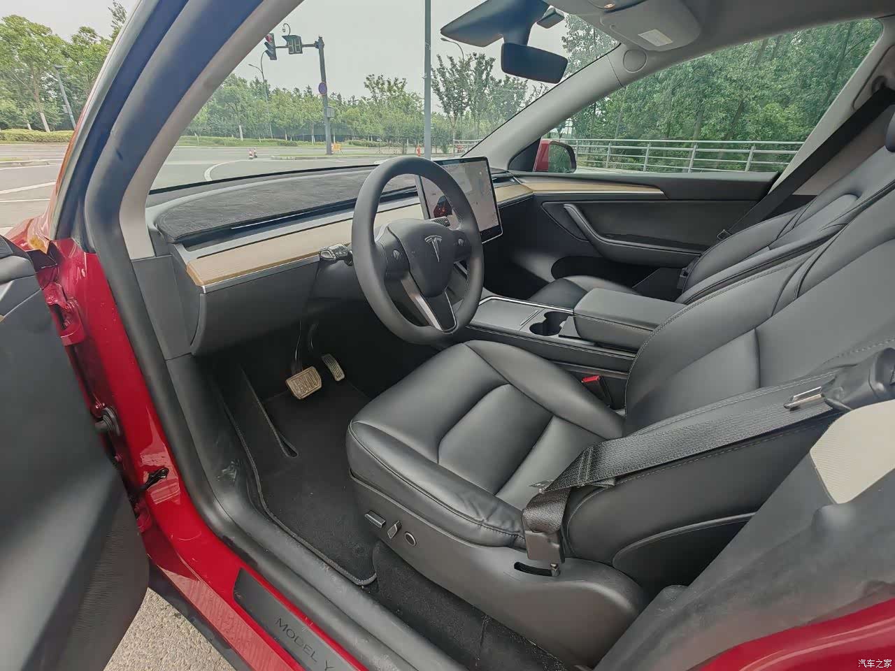 Tesla Model Y, 2021 6