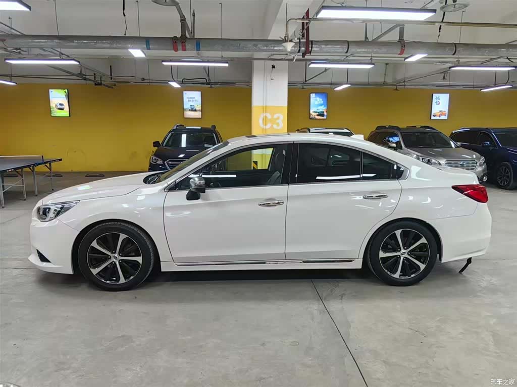 Subaru Legacy, 2017 4