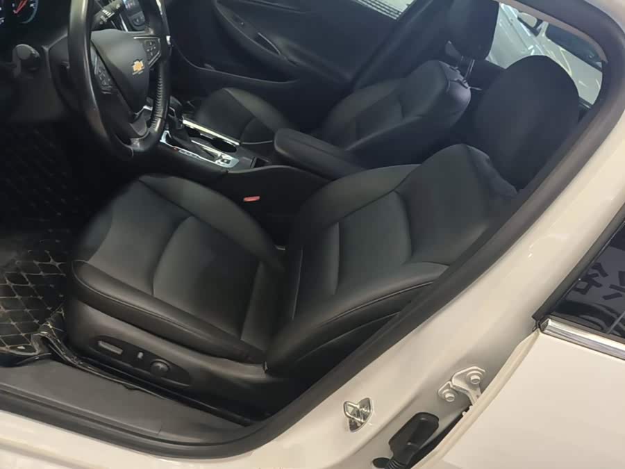 Chevrolet Malibu XL 2022, фото 15