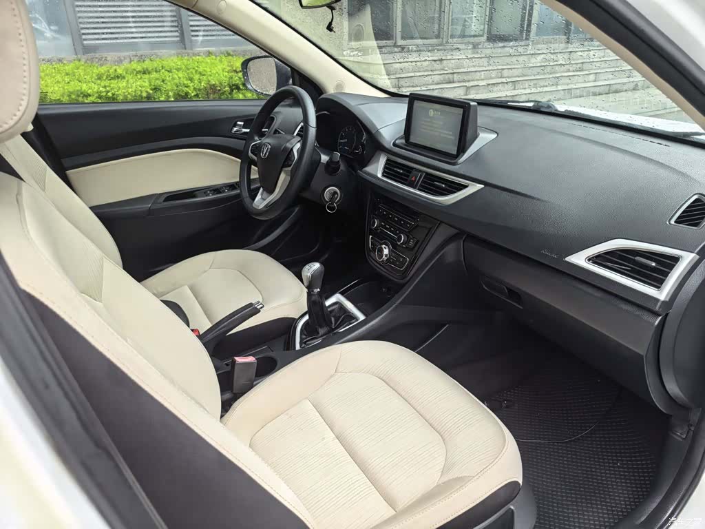 Changan V7, 2015 16