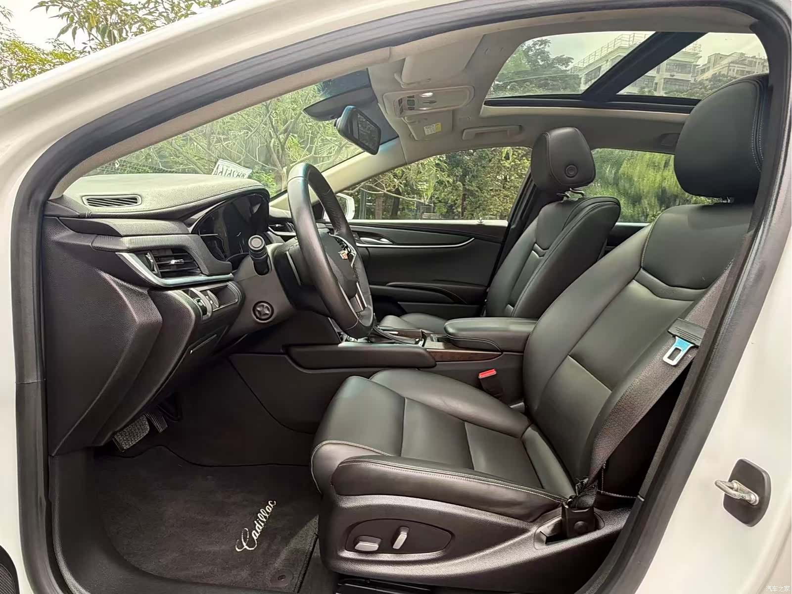 Cadillac XTS, 2018 8