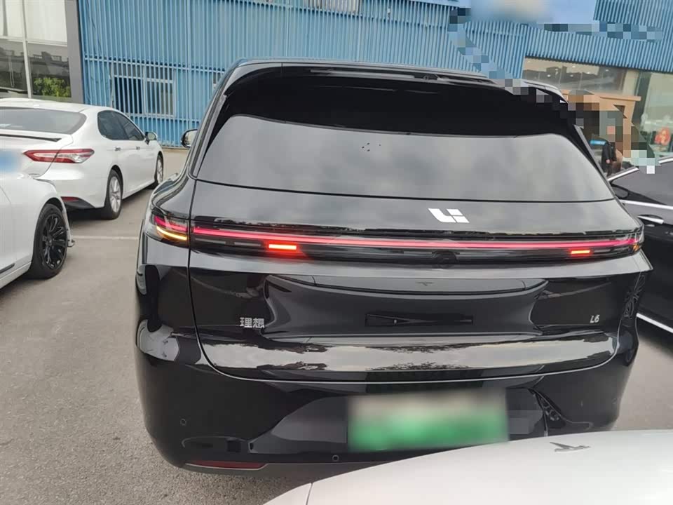 Li Auto Ideal L6