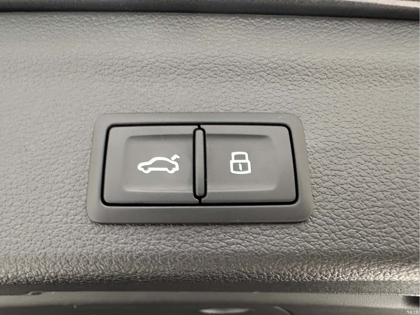 Audi Q3, 2023 11
