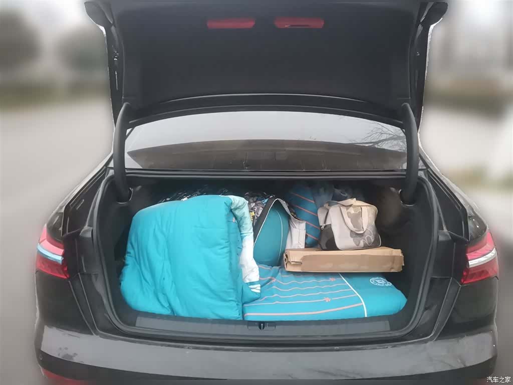Audi A6L, 2025 10
